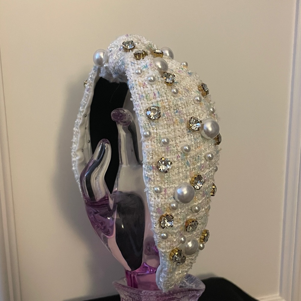 Embellished Headband with Pearls and Rhinestones